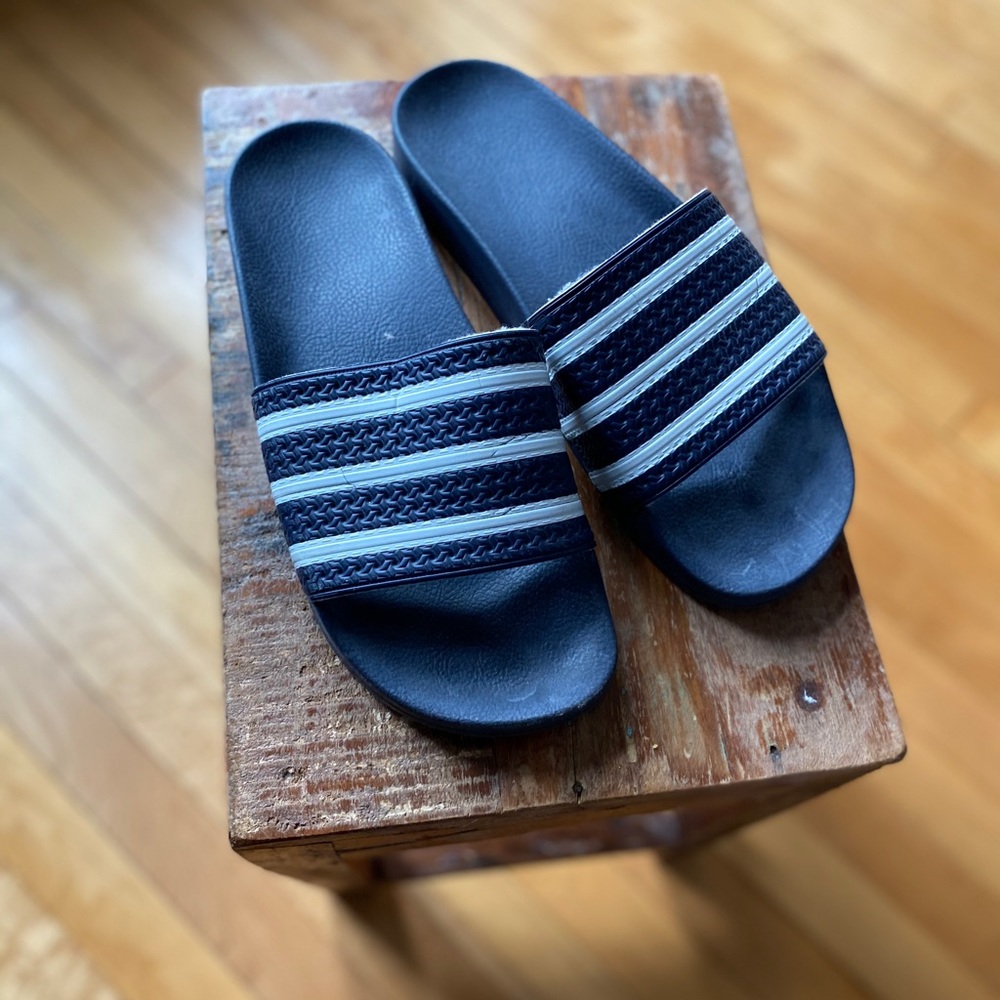 Men’s Adidas Slide Sandals Size 11 Soccer Sandals